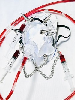 画像3: 血液チューブ付き酸素マスク　一点もの　限定品